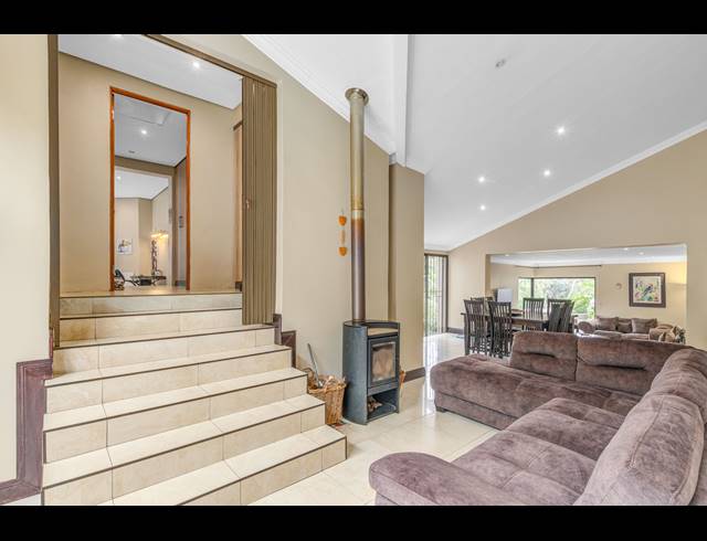 4 BEDROOM FREESTANDING FOR SALE IN BOSKRUIN